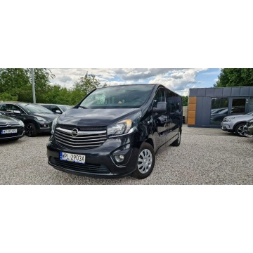 Opel Vivaro  Bus 2017,  1.6 diesel - Na sprzedaż za 63 900 zł - Płock - zdjęcie 2