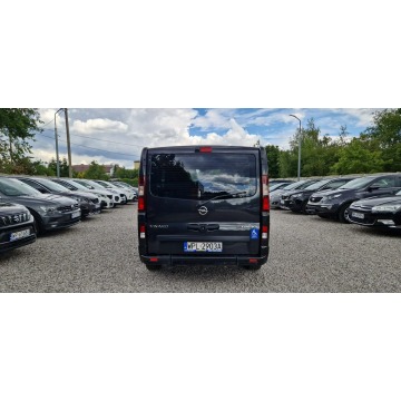 Opel Vivaro  Bus 2017,  1.6 diesel - Na sprzedaż za 63 900 zł - Płock - zdjęcie 6