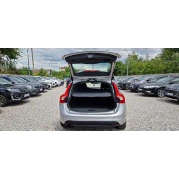 Volvo V60  Kombi 2011,  1.6 diesel - Na sprzedaż za 21 900 zł - Płock - zdjęcie 9