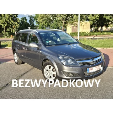 Opel Astra - Oryginał Stan Bezwypadkowy I Właściciel Serwis do końca 5D