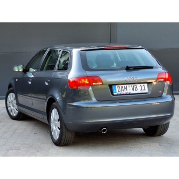 Audi A3  Hatchback 2006,  1.6 benzyna, automat - Na sprzedaż za 27 900 zł - Olsztyn - zdjęcie 2