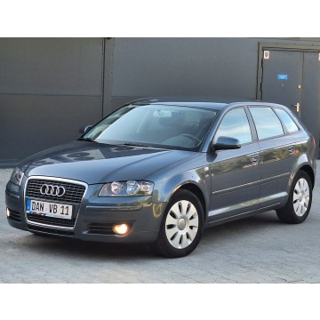Audi A3  Hatchback 2006,  1.6 benzyna, automat - Na sprzedaż za 27 900 zł - Olsztyn - zdjęcie 3