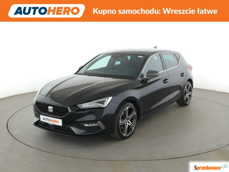 Seat Leon  Hatchback 2020,  2.0 diesel, automat - Na sprzedaż za 74 400 zł - Warszawa