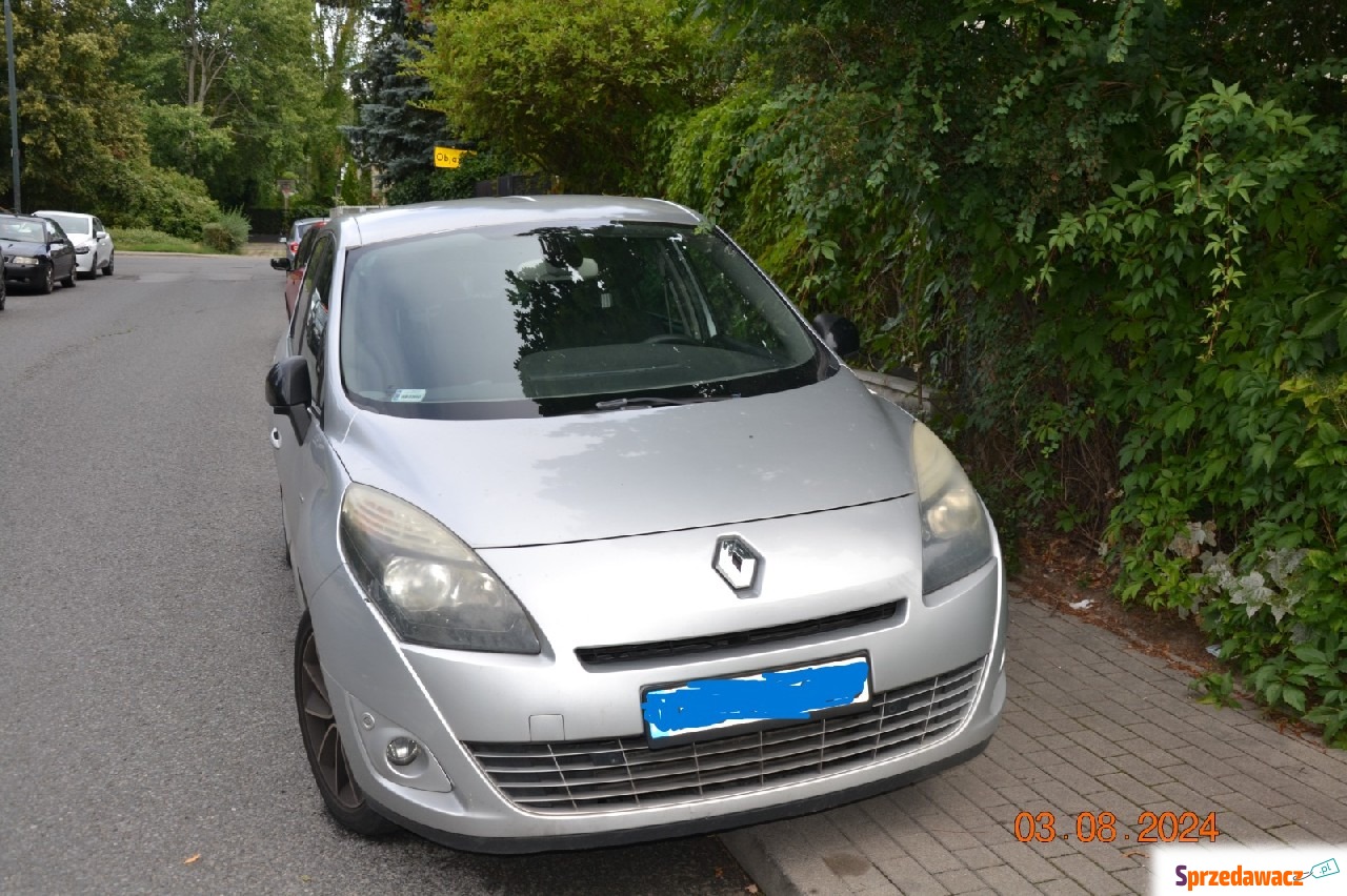 Renault Grand Scenic 2011