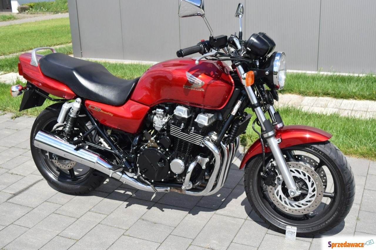 Honda CB - Seven Fifty pełen o...