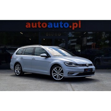 Volkswagen Golf  Kombi 2018,  1.5 benzyna, automat - Na sprzedaż za 53 900 zł - Warszawa - zdjęcie 3