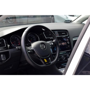 Volkswagen Golf  Kombi 2018,  1.5 benzyna, automat - Na sprzedaż za 53 900 zł - Warszawa - zdjęcie 4