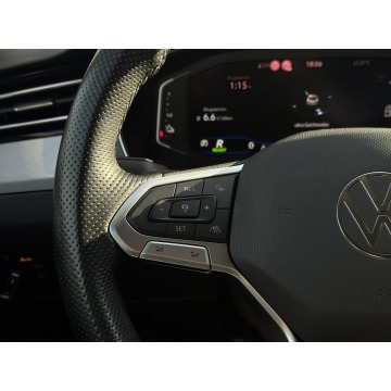 Volkswagen Passat  Sedan/Limuzyna 2022,  1.4 hybryda, automat - Na sprzedaż za 94 900 zł - Będzin - zdjęcie 11