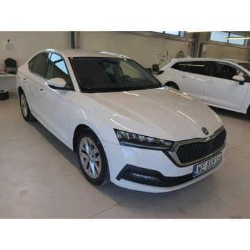 Skoda Octavia  Sedan/Limuzyna 2023,  1.5 benzyna, automat - Na sprzedaż za 71 955 zł - Siedlce - zdjęcie 2