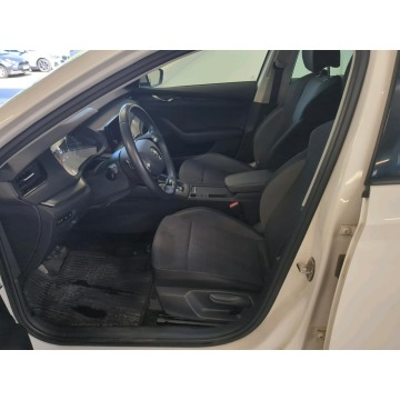 Skoda Octavia  Sedan/Limuzyna 2023,  1.5 benzyna, automat - Na sprzedaż za 71 955 zł - Siedlce - zdjęcie 7