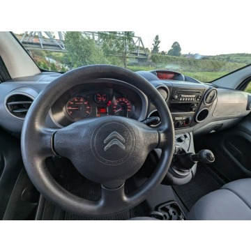 Citroen Berlingo 2015,  1.6 diesel - Na sprzedaż za 20 900 zł - Kamienna Góra - zdjęcie 11