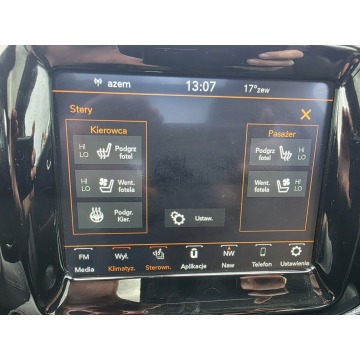 Jeep Compass  SUV 2020,  2.0 diesel, automat - Na sprzedaż za 64 900 zł - Gniezno - zdjęcie 10