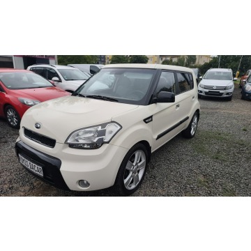 Kia Soul  SUV 2010,  1.6 benzyna - Na sprzedaż za 18 900 zł - Szczecin - zdjęcie 1