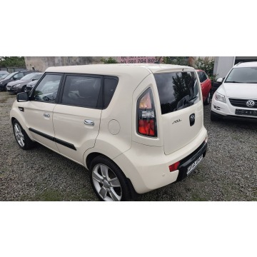 Kia Soul  SUV 2010,  1.6 benzyna - Na sprzedaż za 18 900 zł - Szczecin - zdjęcie 4