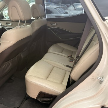 Hyundai Santa Fe  SUV 2012,  2.2 diesel, automat - Na sprzedaż za 34 800 zł - Sade Budy - zdjęcie 7