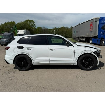 Volkswagen Touareg  SUV 2024,  3.0 diesel, automat - Na sprzedaż za 99 900 zł - Sośnicowice - zdjęcie 3