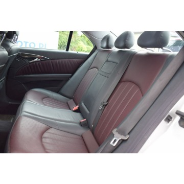 Mercedes - Benz E-klasa  Sedan/Limuzyna 2003,  5.4 benzyna, automat - Na sprzedaż za 69 000 zł - Łuków - zdjęcie 10