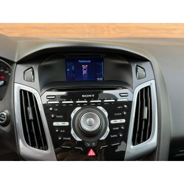 Ford Focus  Hatchback 2012,  1.0 benzyna - Na sprzedaż za 16 900 zł - Konradów - zdjęcie 10