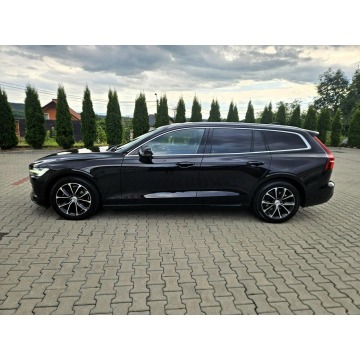 Volvo V60  Kombi 2020,  2.0 diesel, automat - Na sprzedaż za 68 990 zł - Zagórze - zdjęcie 4