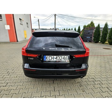 Volvo V60  Kombi 2020,  2.0 diesel, automat - Na sprzedaż za 68 990 zł - Zagórze - zdjęcie 6