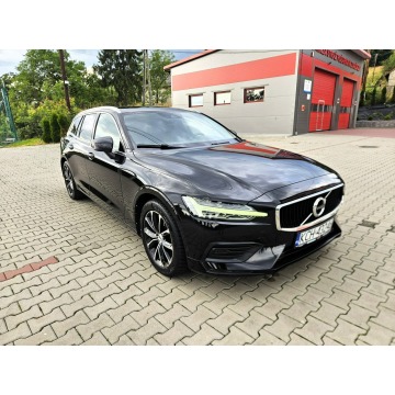 Volvo V60  Kombi 2020,  2.0 diesel, automat - Na sprzedaż za 68 990 zł - Zagórze - zdjęcie 10