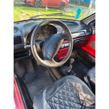 Auto microcarVirgo