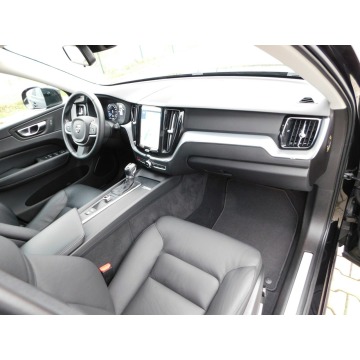 Volvo   SUV 2020,  2.0 diesel, automat - Na sprzedaż za 99 980 zł - Żyrardów - zdjęcie 7