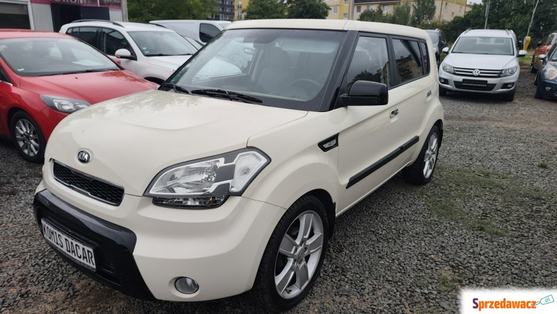 Kia Soul  SUV 2010,  1.6 benzyna - Na sprzedaż za 18 900 zł - Szczecin