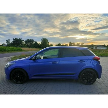 Hyundai i20  Hatchback 2018,  1.2 benzyna - Na sprzedaż za 37 900 zł - Burzenin - zdjęcie 3