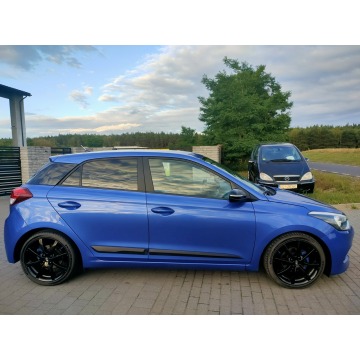 Hyundai i20  Hatchback 2018,  1.2 benzyna - Na sprzedaż za 37 900 zł - Burzenin - zdjęcie 7