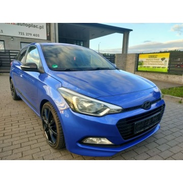 Hyundai i20  Hatchback 2018,  1.2 benzyna - Na sprzedaż za 37 900 zł - Burzenin - zdjęcie 8