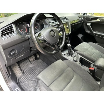 Volkswagen Tiguan  Terenowy 2021,  2.0 diesel, automat - Na sprzedaż za 85 000 zł - Warszawa - zdjęcie 6