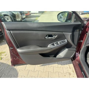 Nissan Sentra  Sedan/Limuzyna 2023,  2.0 benzyna, automat - Na sprzedaż za 84 900 zł - Poznań - zdjęcie 8