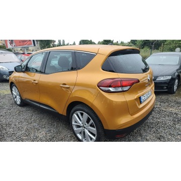 Renault Scenic  Minivan/Van 2018,  1.3 benzyna - Na sprzedaż za 46 900 zł - Szczecin - zdjęcie 4