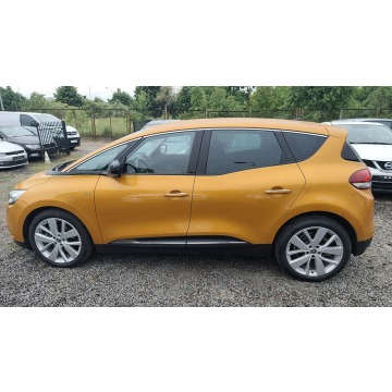 Renault Scenic  Minivan/Van 2018,  1.3 benzyna - Na sprzedaż za 46 900 zł - Szczecin - zdjęcie 8