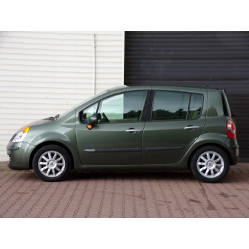 Renault Modus  Hatchback 2004,  1.6 benzyna - Na sprzedaż za 8 990,00 zł - Mikołów - zdjęcie 10