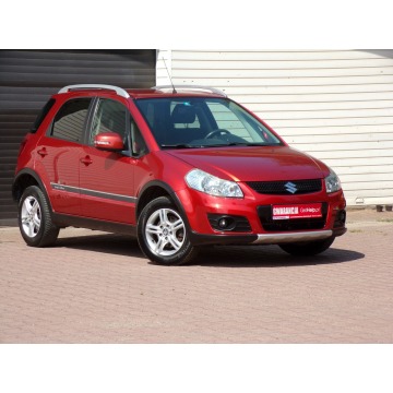 Suzuki SX4  SUV 2013,  1.6 benzyna - Na sprzedaż za 25 900 zł - Mikołów - zdjęcie 2