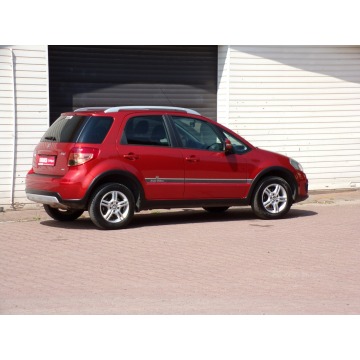 Suzuki SX4  SUV 2013,  1.6 benzyna - Na sprzedaż za 25 900 zł - Mikołów - zdjęcie 5