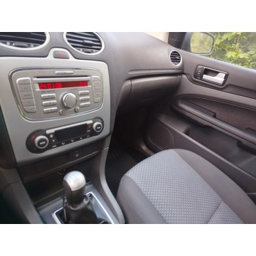 Ford Focus  Hatchback 2008,  1.6 benzyna - Na sprzedaż za 5 900,00 zł - Toruń - zdjęcie 8