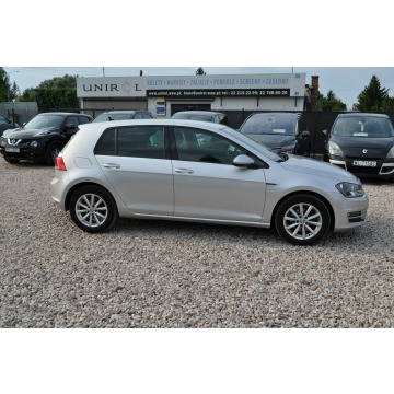 Volkswagen Golf  Hatchback 2015,  1.4 benzyna - Na sprzedaż za 40 000 zł - Warszawa - zdjęcie 3