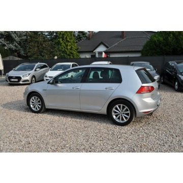 Volkswagen Golf  Hatchback 2015,  1.4 benzyna - Na sprzedaż za 40 000 zł - Warszawa - zdjęcie 10