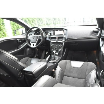 Volvo V40  Hatchback 2018,  2.0 diesel - Na sprzedaż za 47 900 zł - Nowe Kucice - zdjęcie 6