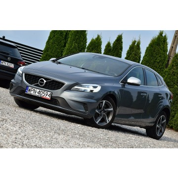 Volvo V40  Hatchback 2018,  2.0 diesel - Na sprzedaż za 47 900 zł - Nowe Kucice - zdjęcie 9