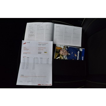 Volvo V40  Hatchback 2018,  2.0 diesel - Na sprzedaż za 47 900 zł - Nowe Kucice - zdjęcie 8