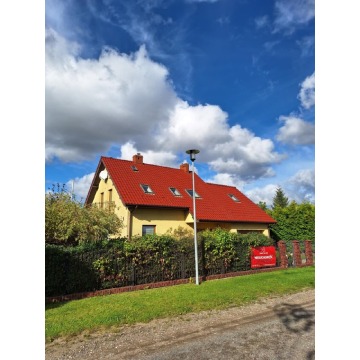 Sprzedam dom Niekłonice -  wolnostojący jednopiętrowy,  pow.  145 m2,  działka:   1050 m2 - zdjęcie 5