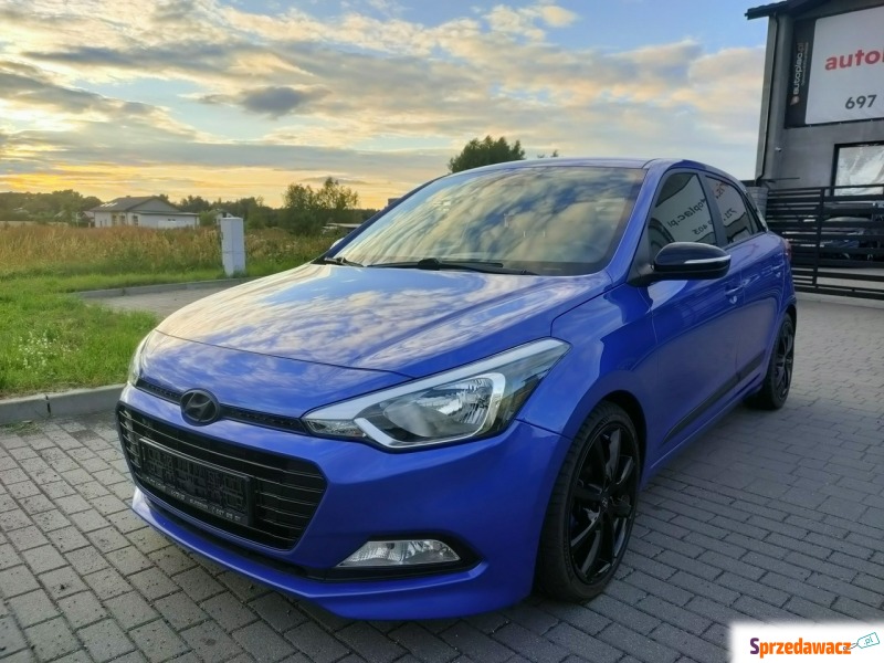 Hyundai i20  Hatchback 2018,  1.2 benzyna - Na sprzedaż za 37 900 zł - Burzenin