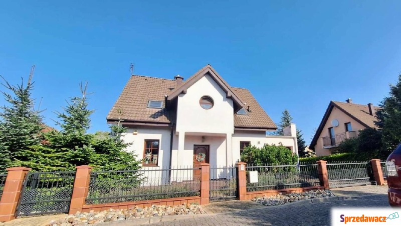 Sprzedam dom Szczecin, Dąbie -  jednopiętrowy,  pow.  129 m2,  działka:   391 m2