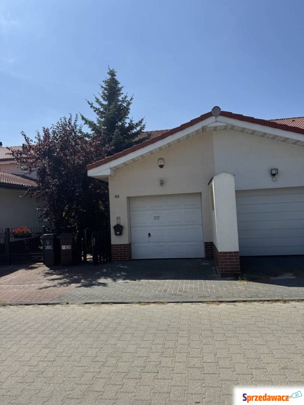 Dom na wynajem, 128m², 4 pokoje,...