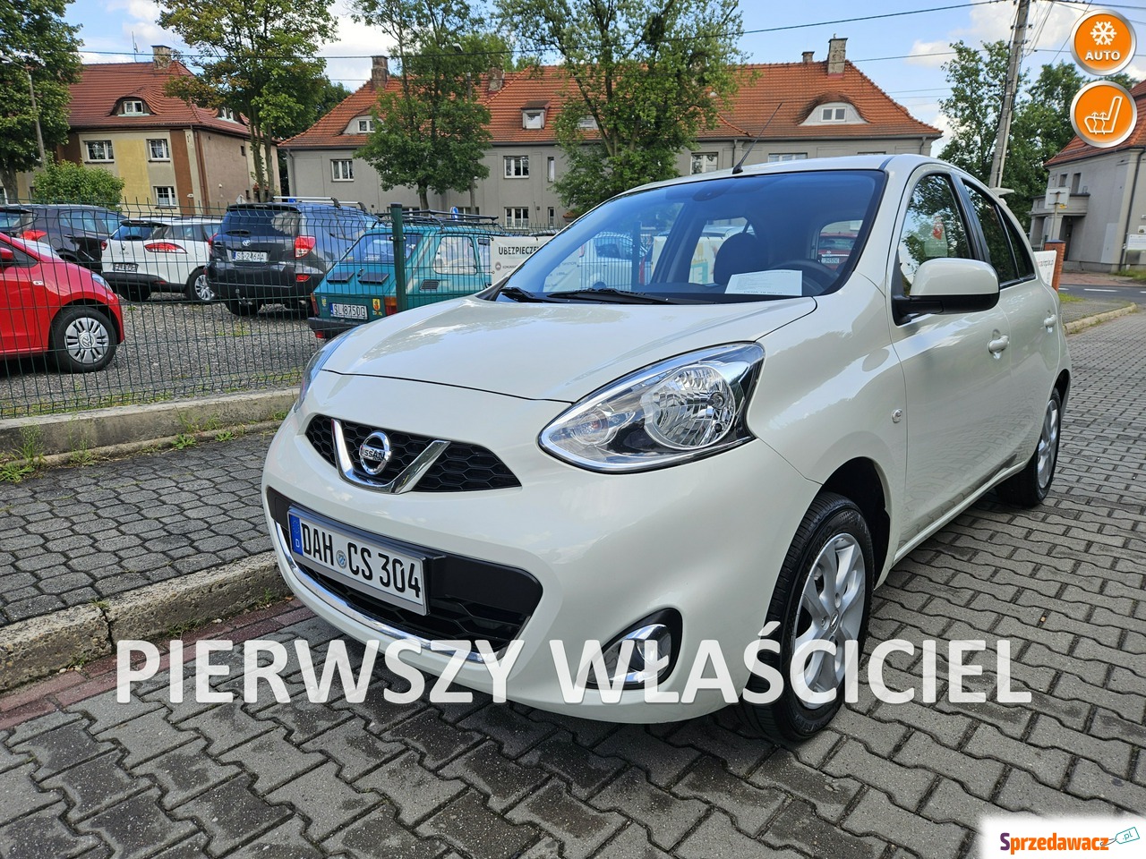 Nissan Micra 2015