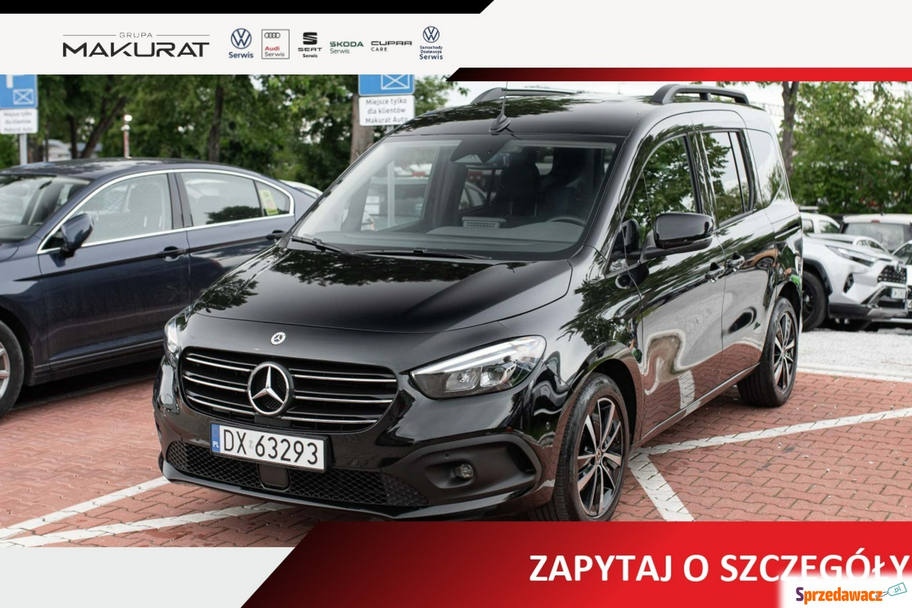 Mercedes - Benz 2025